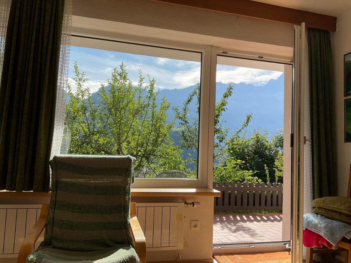 Comfortable Apartment In A Beautiful Surrounding Sautens Kültér fotó