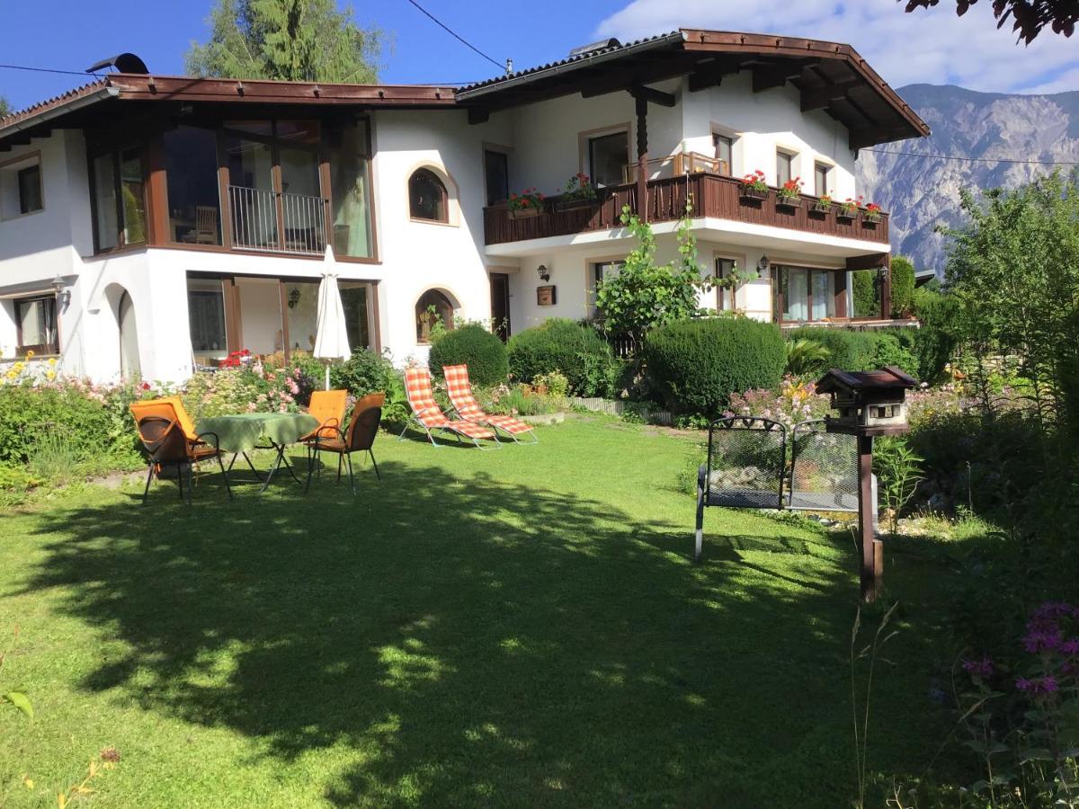Comfortable Apartment In A Beautiful Surrounding Sautens Kültér fotó