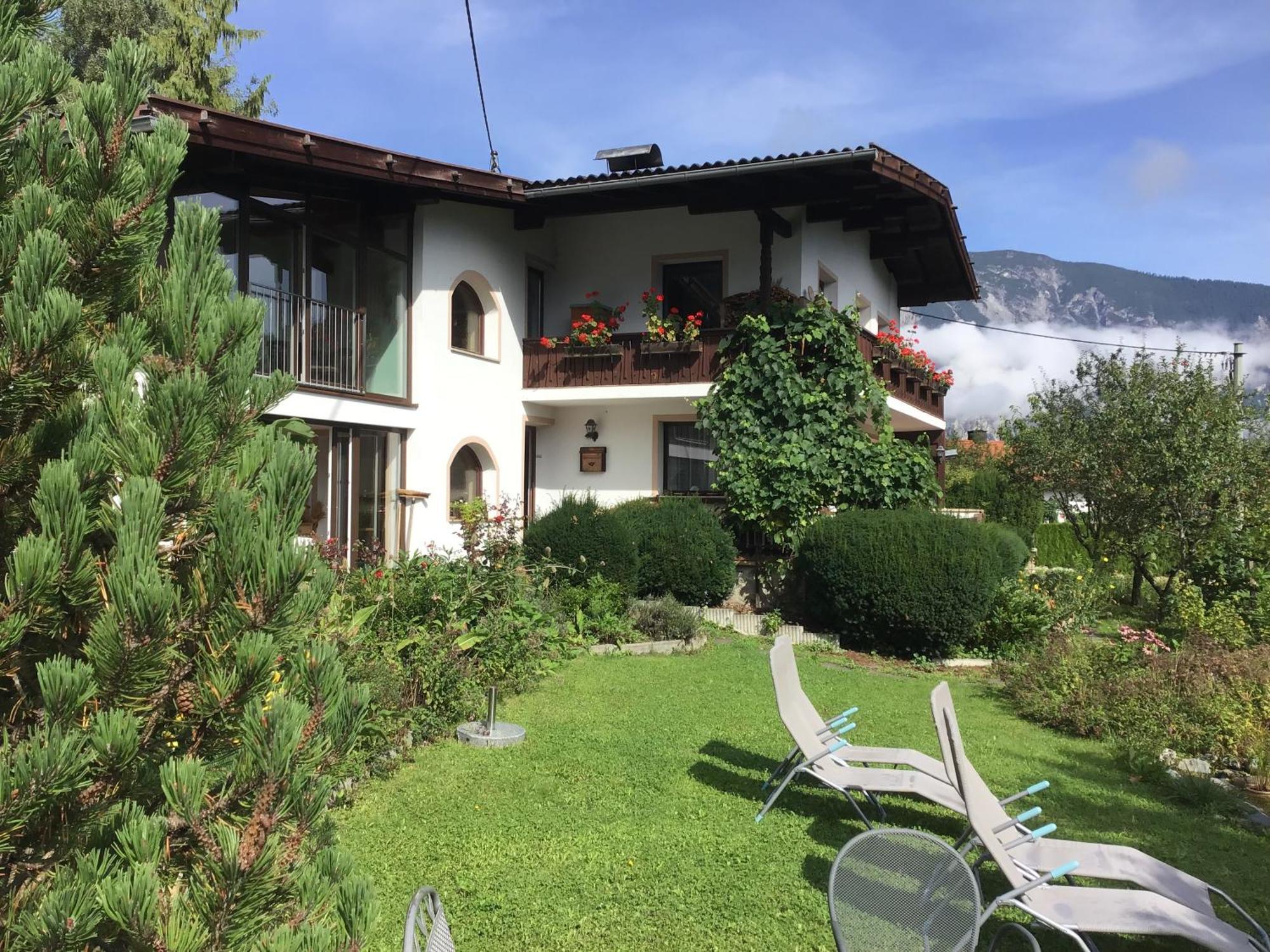 Comfortable Apartment In A Beautiful Surrounding Sautens Kültér fotó